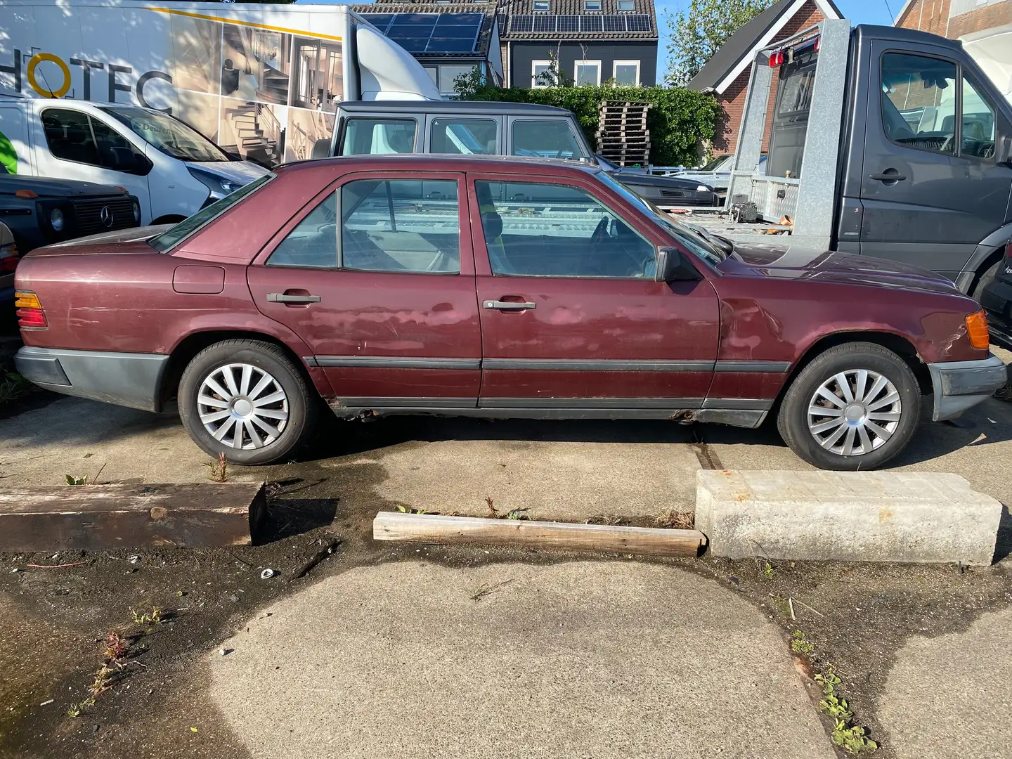 Mercedes-Benz 250 250D, Belastingvrij, Opknapper! Kırmızı - 2