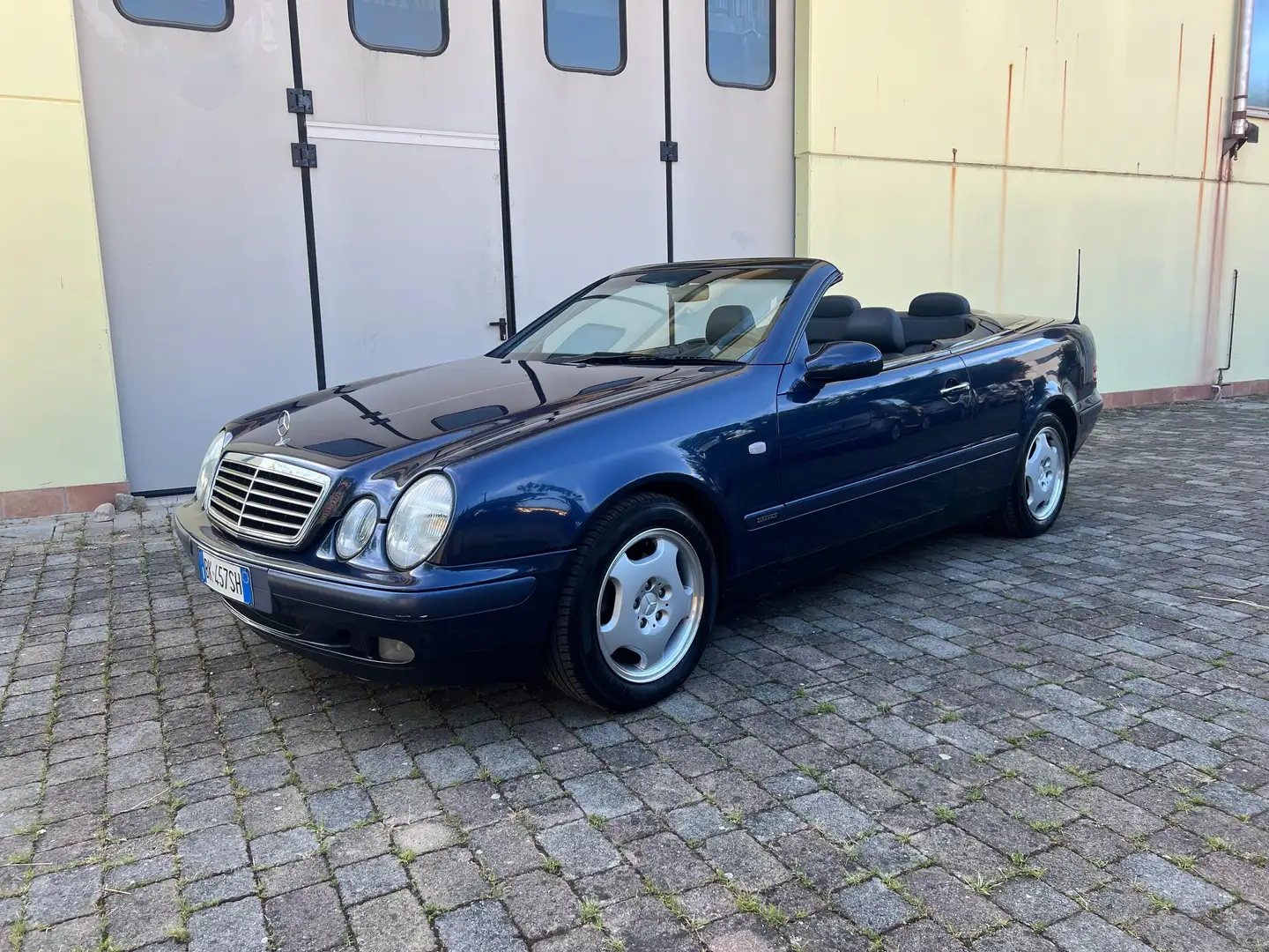 Mercedes-Benz CLK 200 Cabrio Elegance Azul - 1