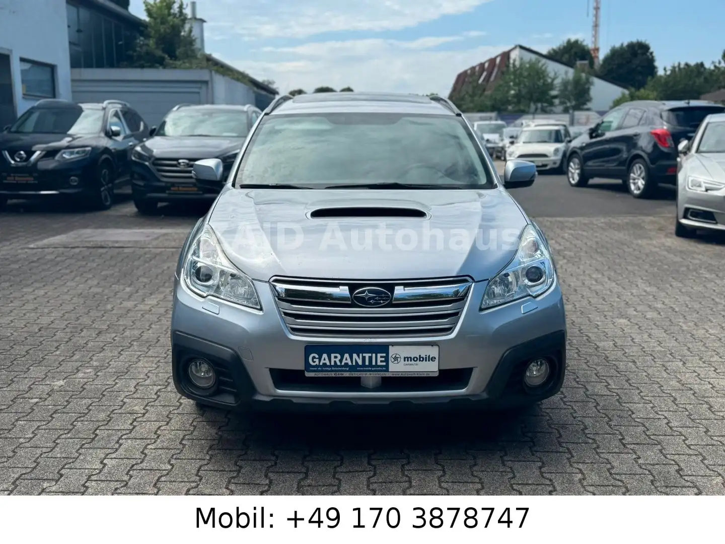 Subaru Legacy Kombi/ Outback Comfort*Aut.*AHK*NAVI*4WD Silber - 2