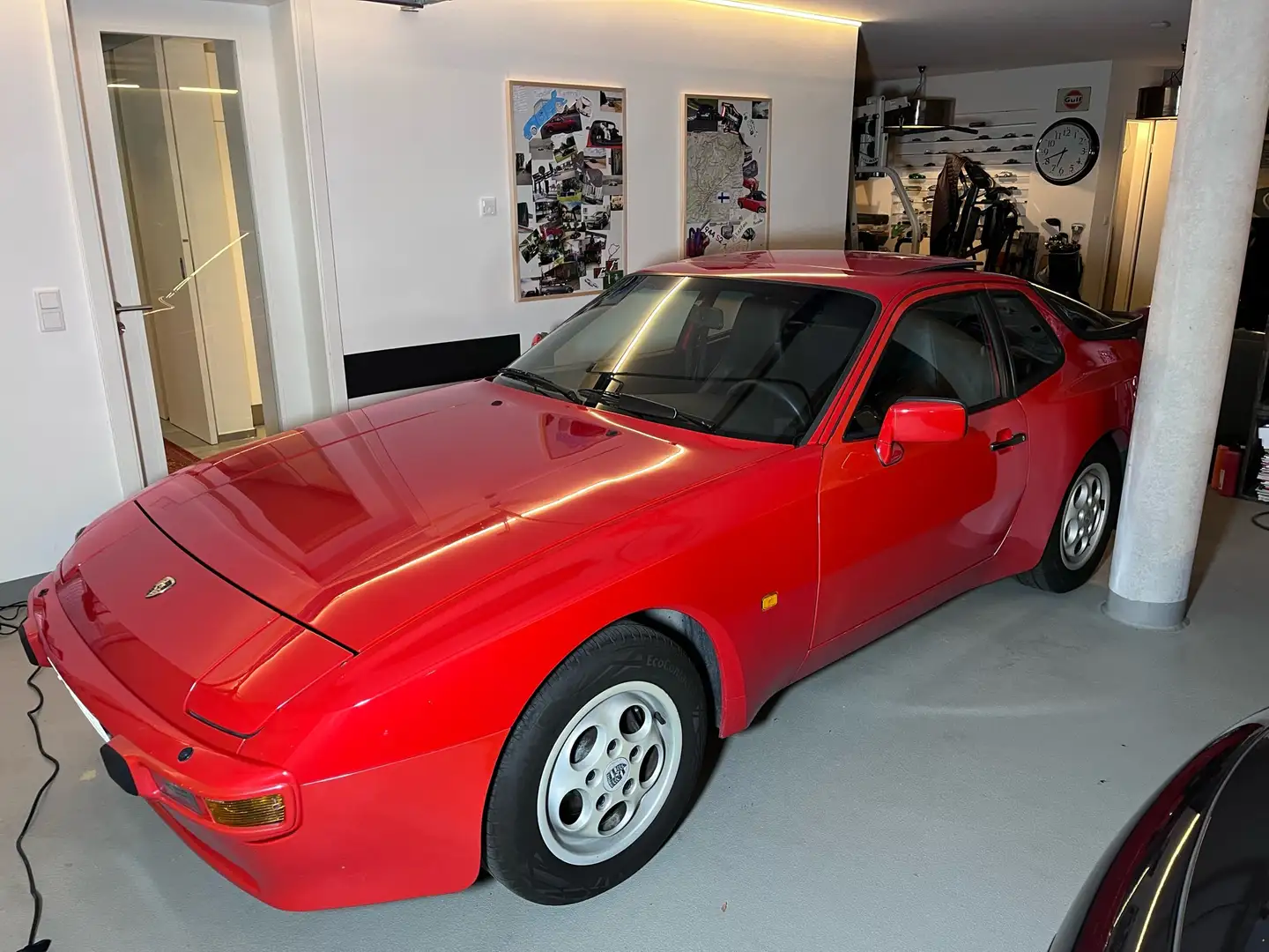 Porsche 944 II Červená - 1