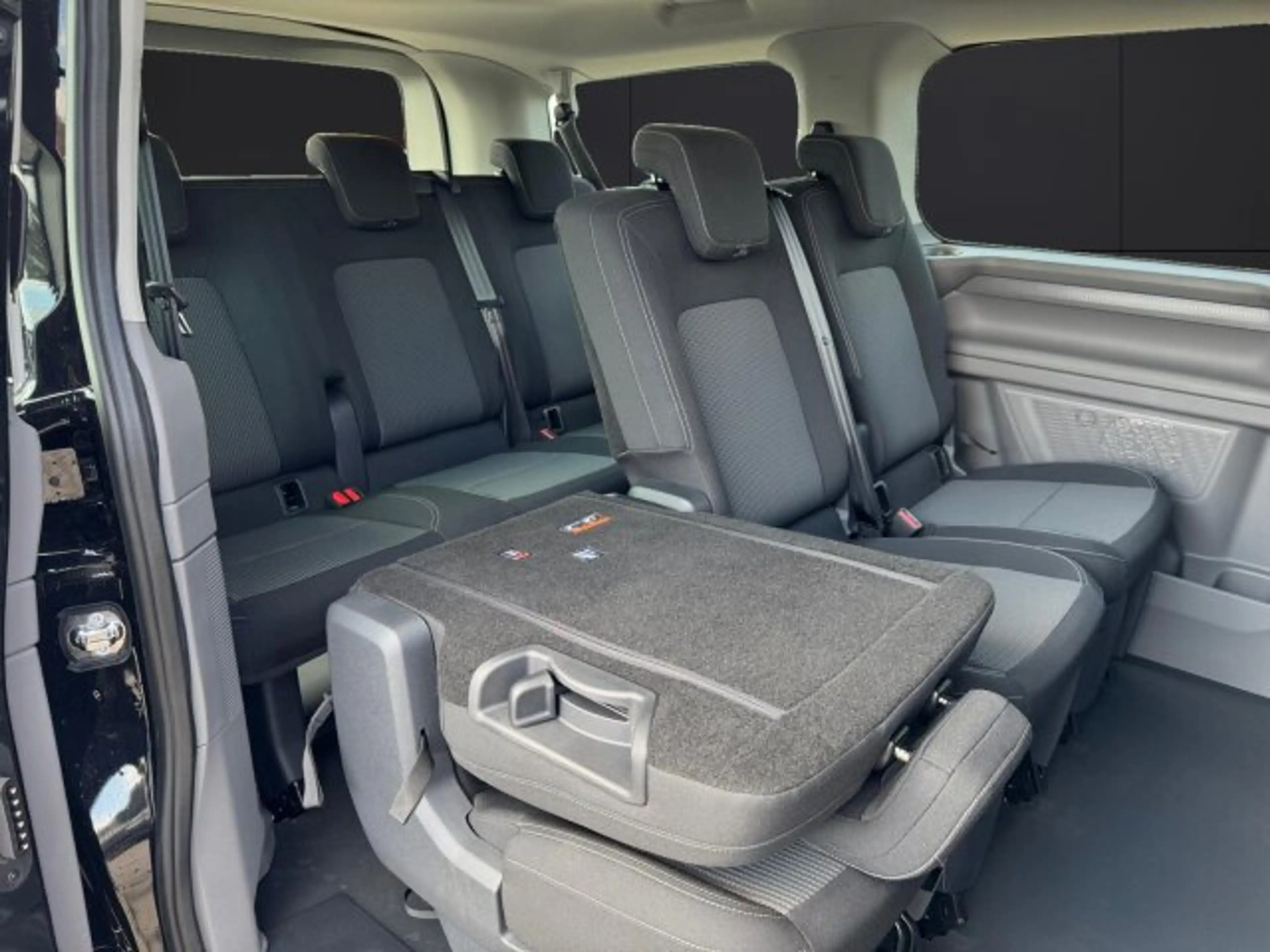 Volkswagen T7 Caravelle T7 CARAVELLE TDI **TAGESZULASSUNG**8-SITZER*LED* — photo 13