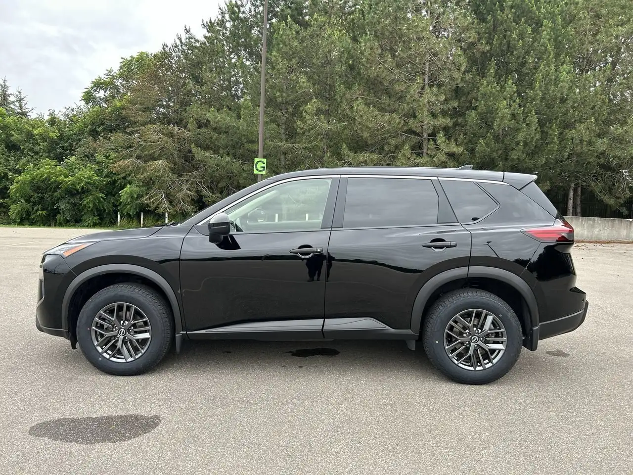 Nissan Rogue fotografie Nissan Rogue