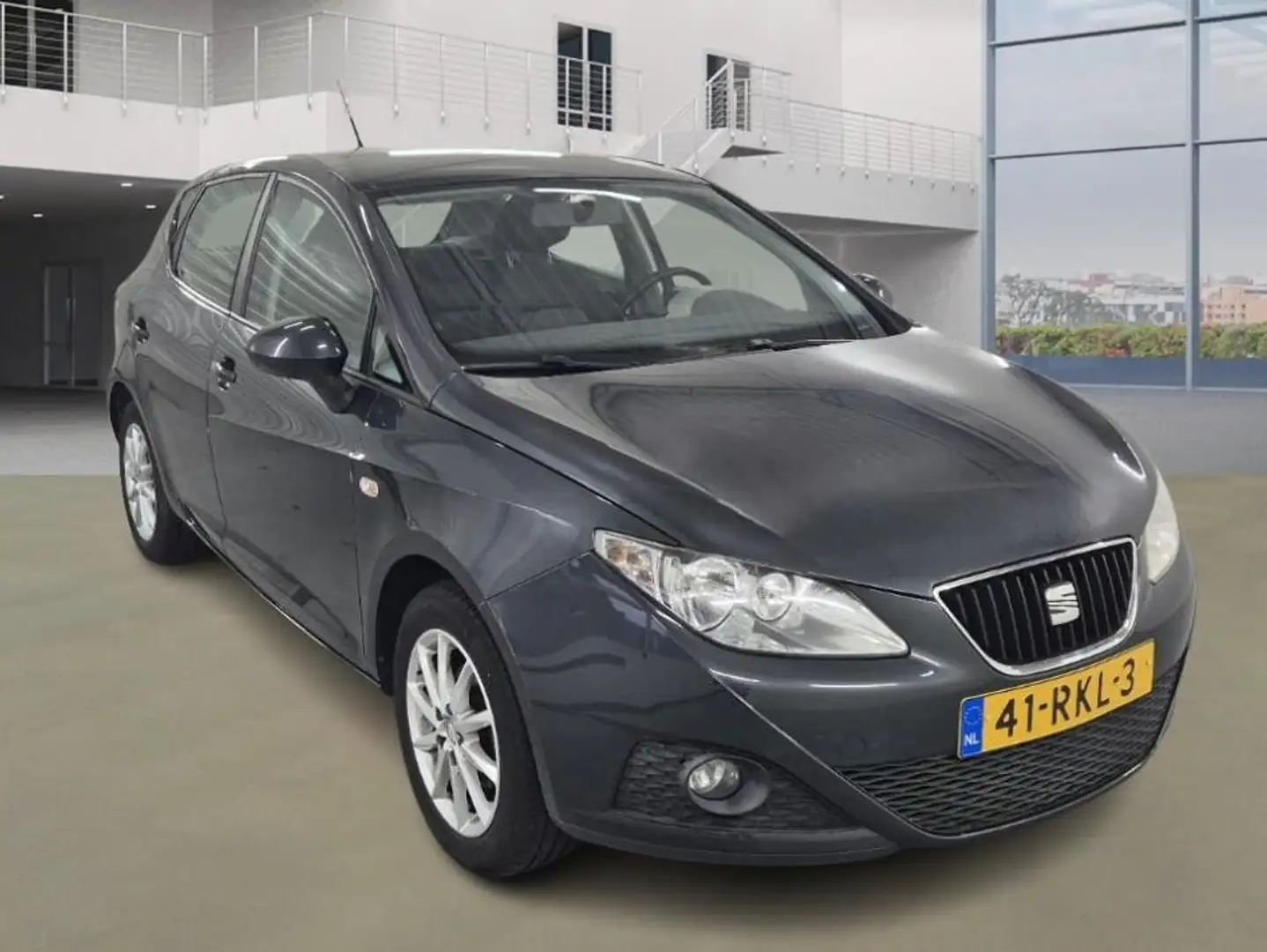 SEAT Ibiza 1.4 COPA Plus 1e Eigenaar 67.575 km +NAP NL-auto Grau - 2