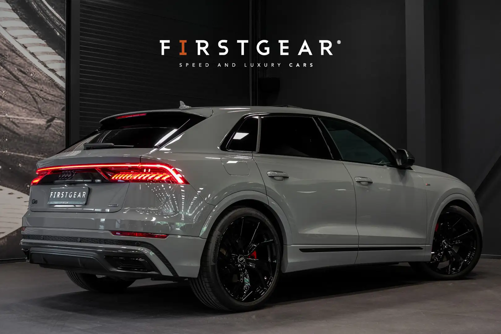 Audi Q8 55 TFSI e quattro Pro Line S *Competition Plus / B Gris - 2