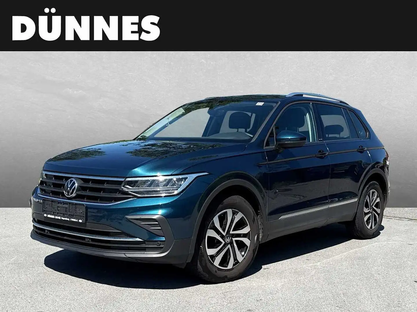 Volkswagen Tiguan 1.5 TSI ACTIVE Blau - 1
