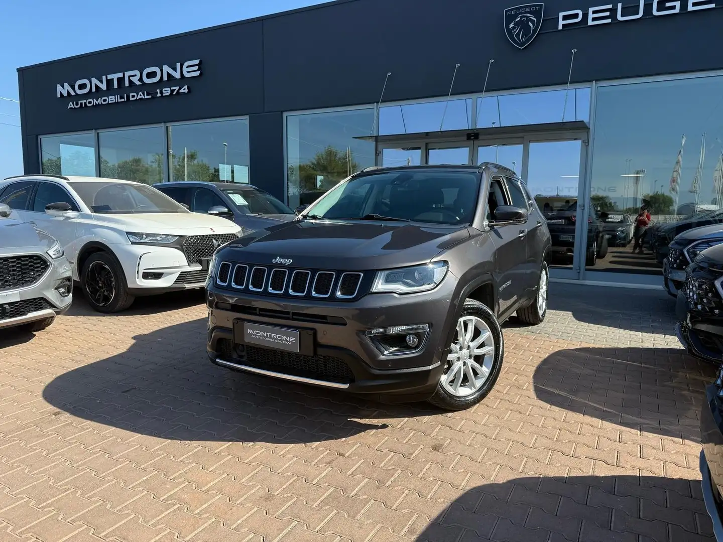 Jeep Compass Compass II 2017 1.6 mjt Limited 2wd 120cv my20 Grijs - 1