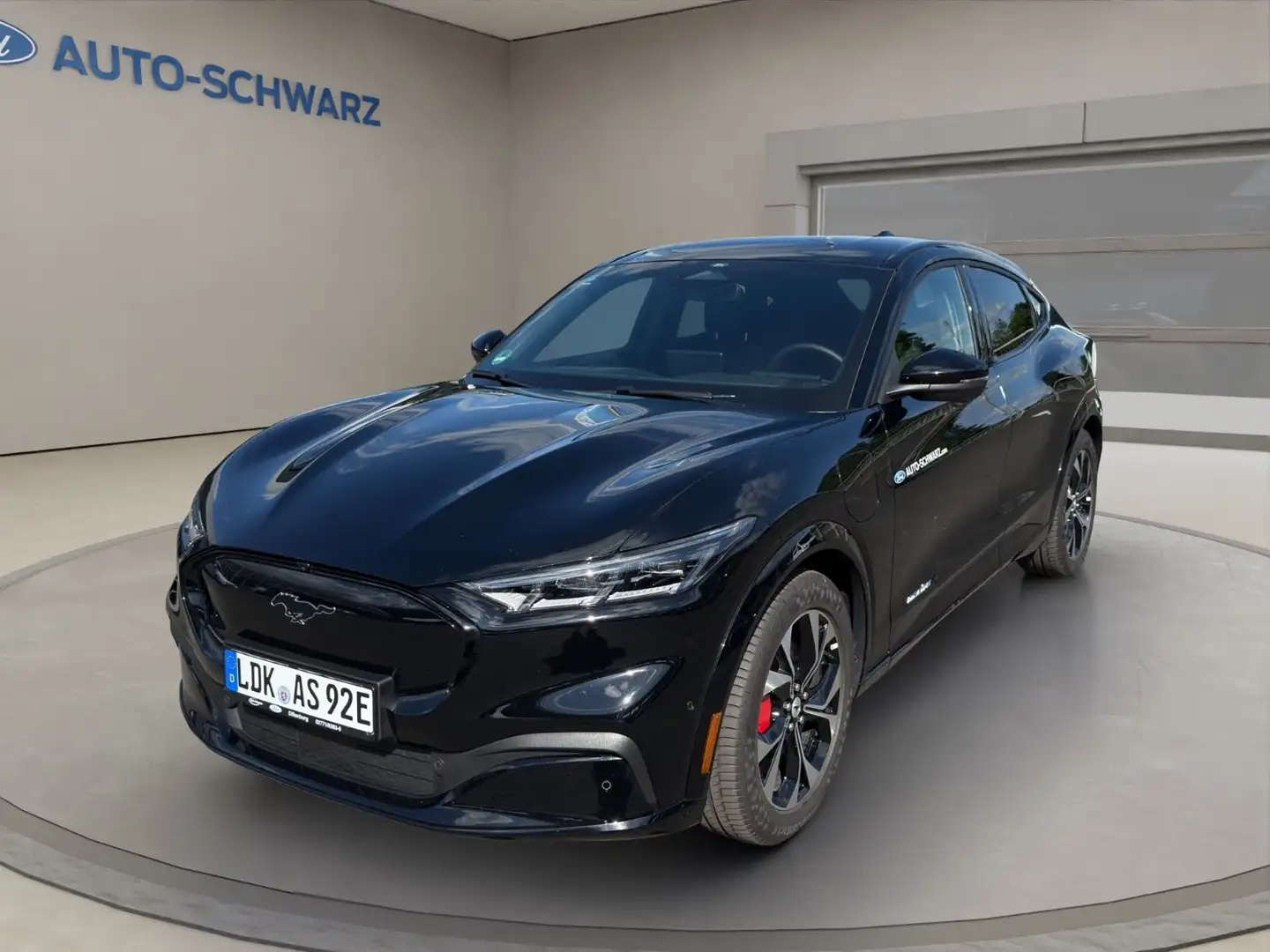 Ford Mustang Mach-E Premium Noir - 1