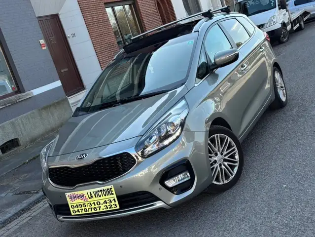 Kia Carens Carens 1.7 CRDi 7 PLaces Navi Edition