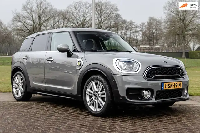 MINI Cooper SE Countryman Mini 2.0 ALL4 Chili