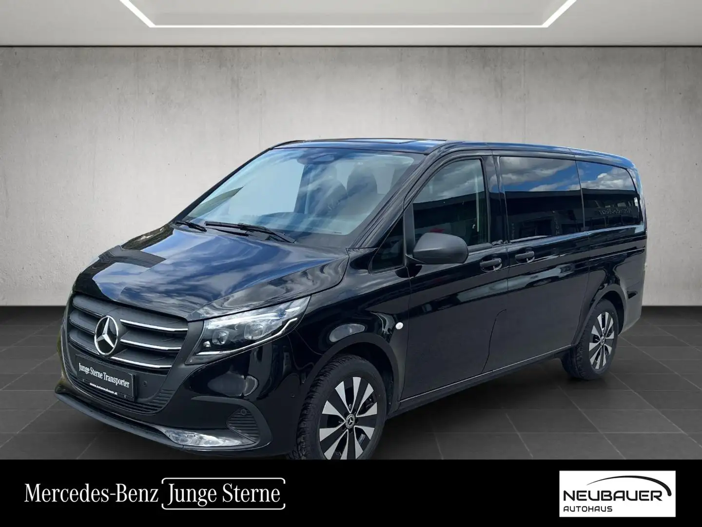 Mercedes-Benz Vito 116 CDI 4x4 Tourer SELECT Lang LED Klima Schwarz - 1