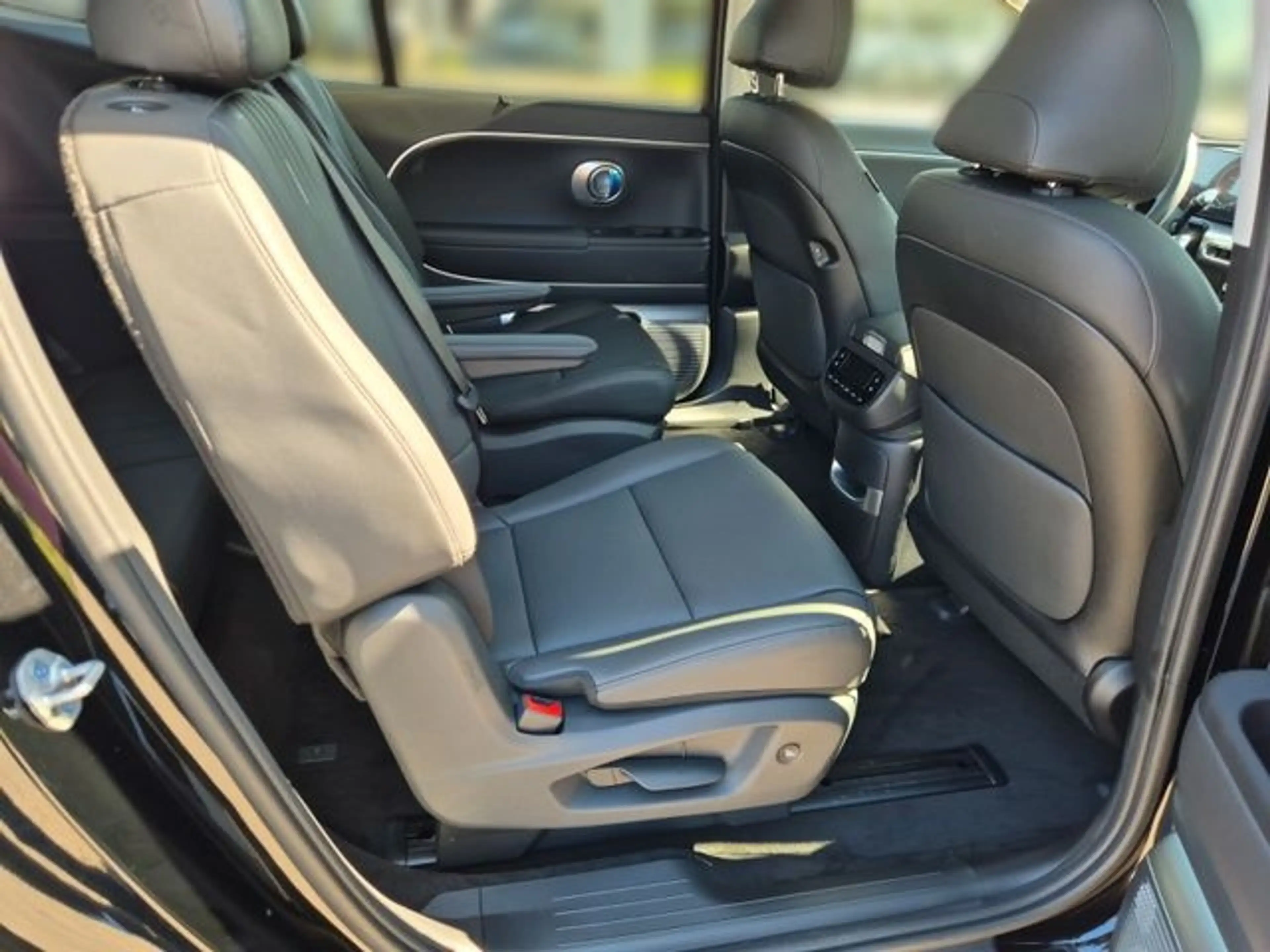 Hyundai IONIQ 9 428PS Allradantrieb Performance Uniq — photo 14