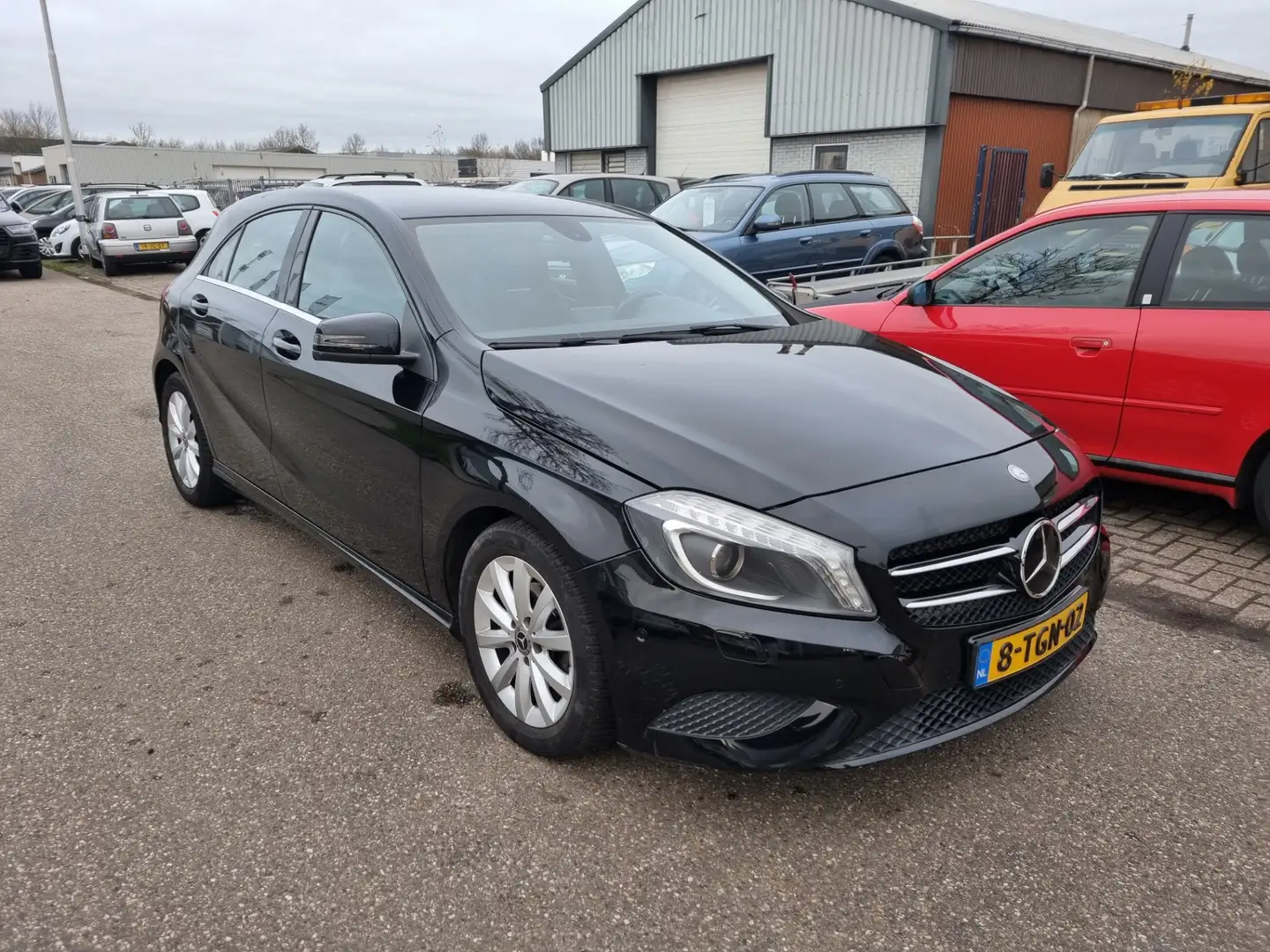 Mercedes-Benz A 180 4U3 NAV.+ Clima Bj:2014 NAP! Black - 2