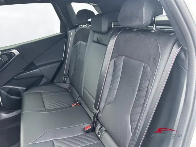 BMW X3 view 10