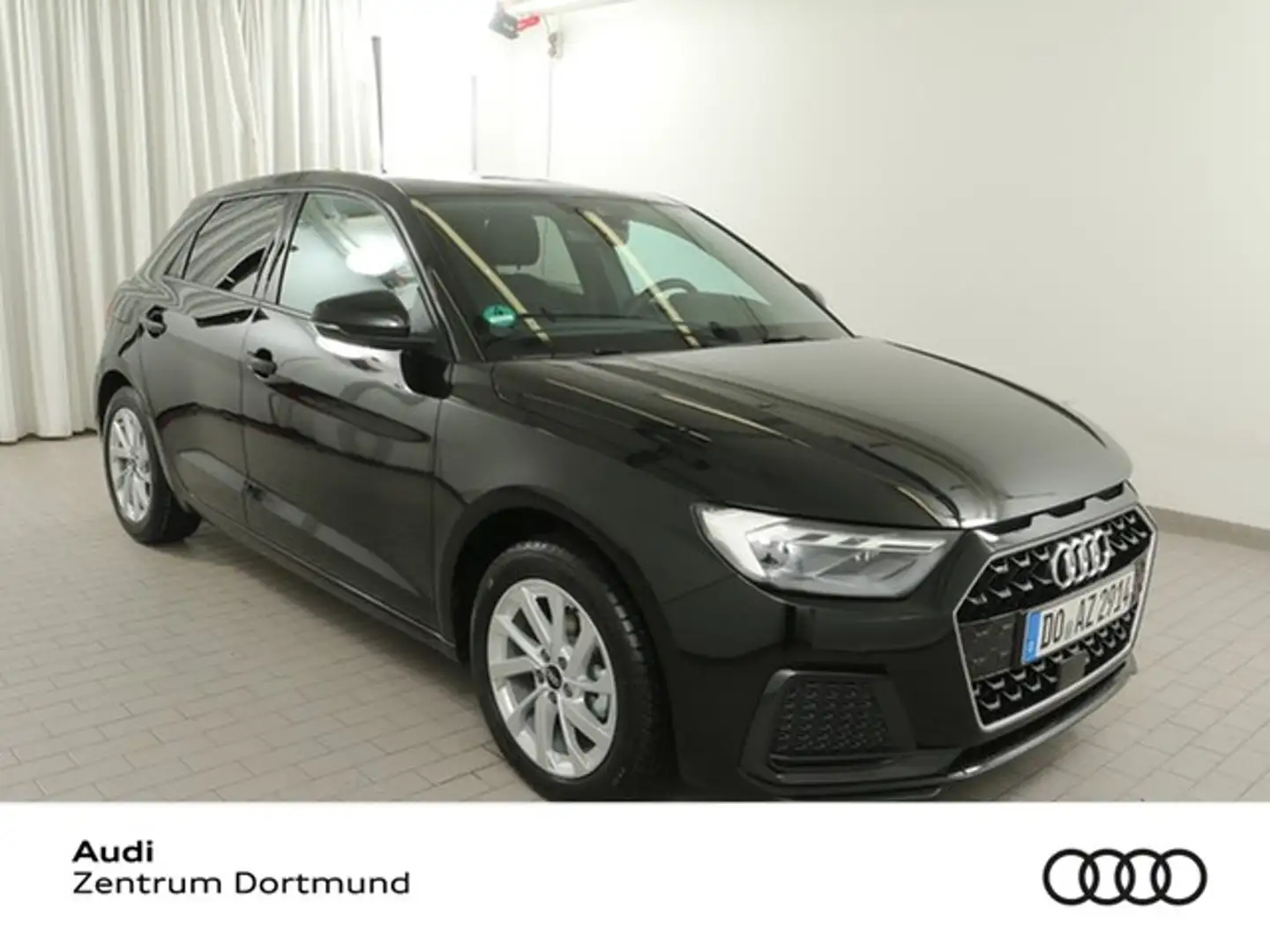 Audi A1 Sportback 25 advanced CARPLAY LED ALU SITZHZ. Schwarz - 1