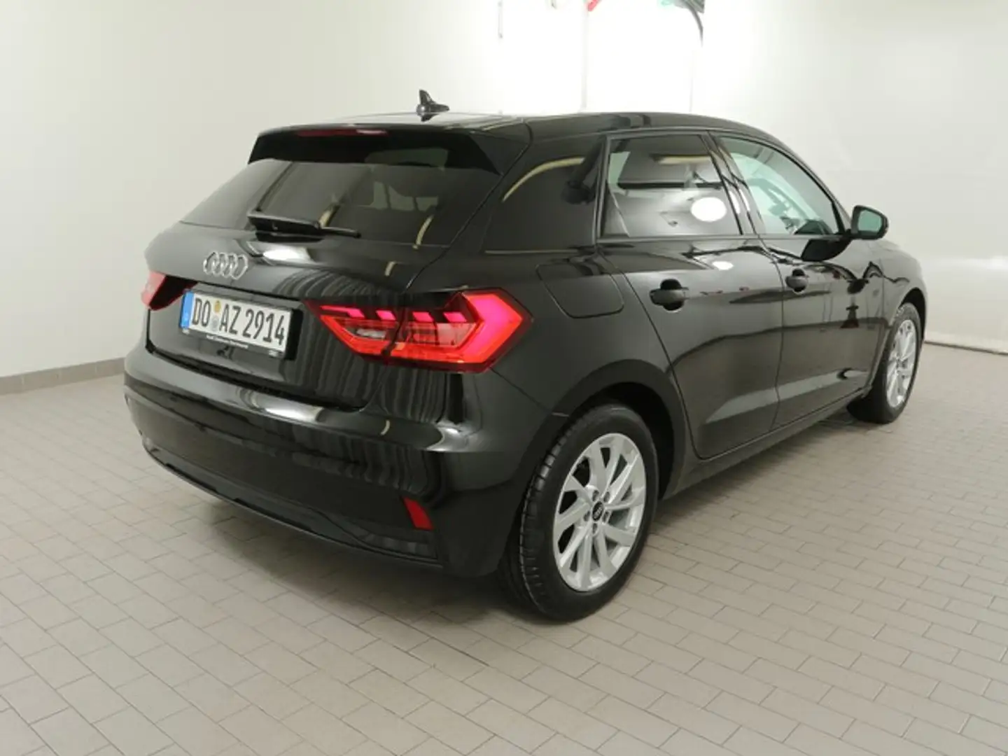 Audi A1 Sportback 25 advanced CARPLAY LED ALU SITZHZ. Schwarz - 2