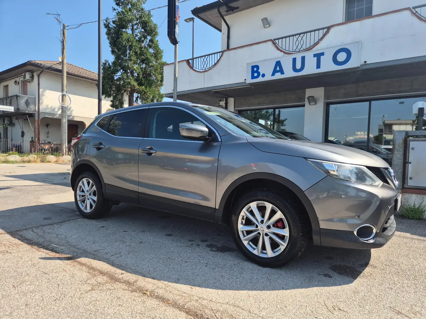 Nissan Qashqai Qashqai 1.6 dci Acenta 2wd 130cv E6 Grigio - 1