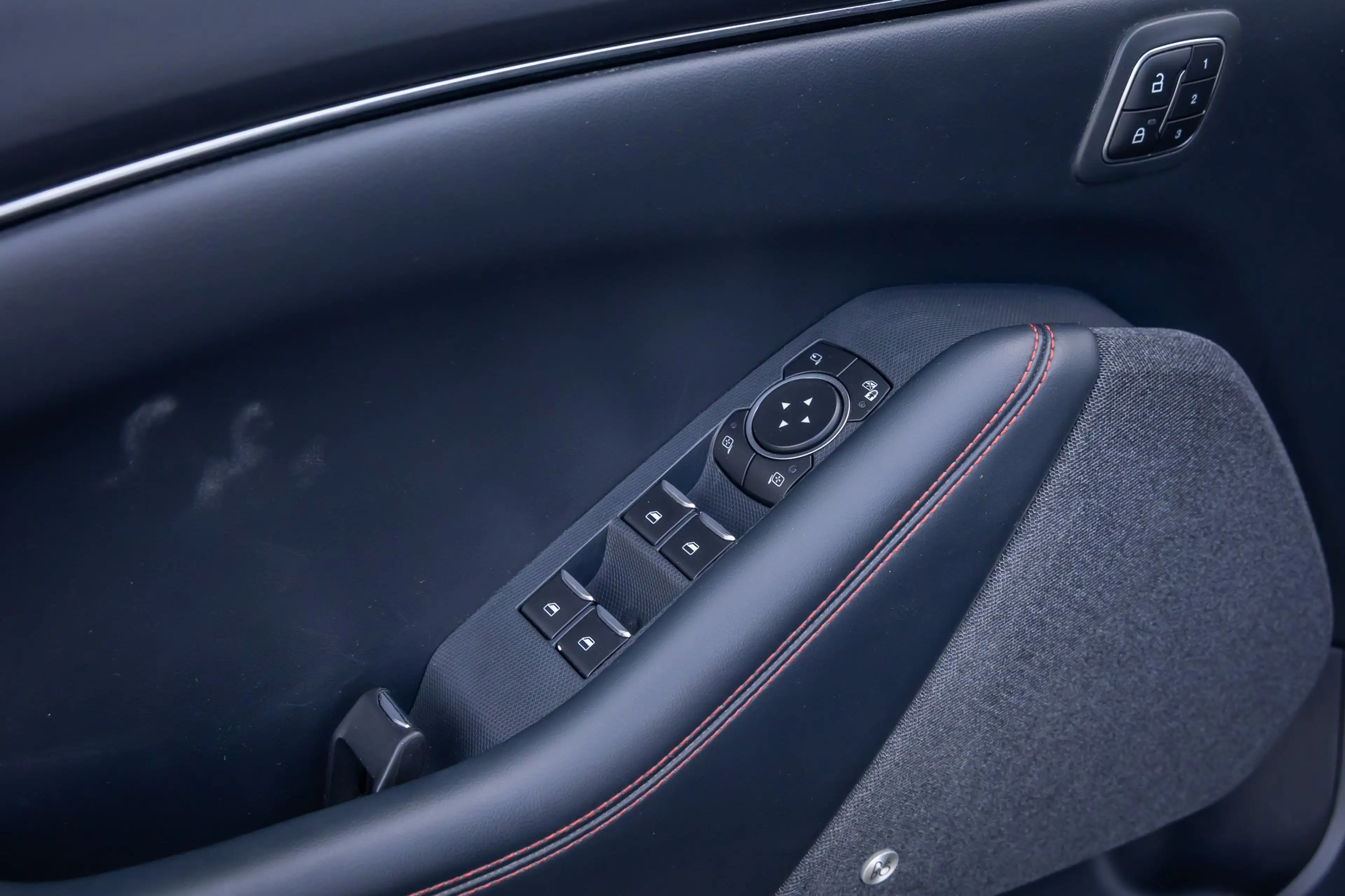 Ford Mustang Mach-E Extended First Edition AWD 98 kWh | Adaptief Cruis — photo 10