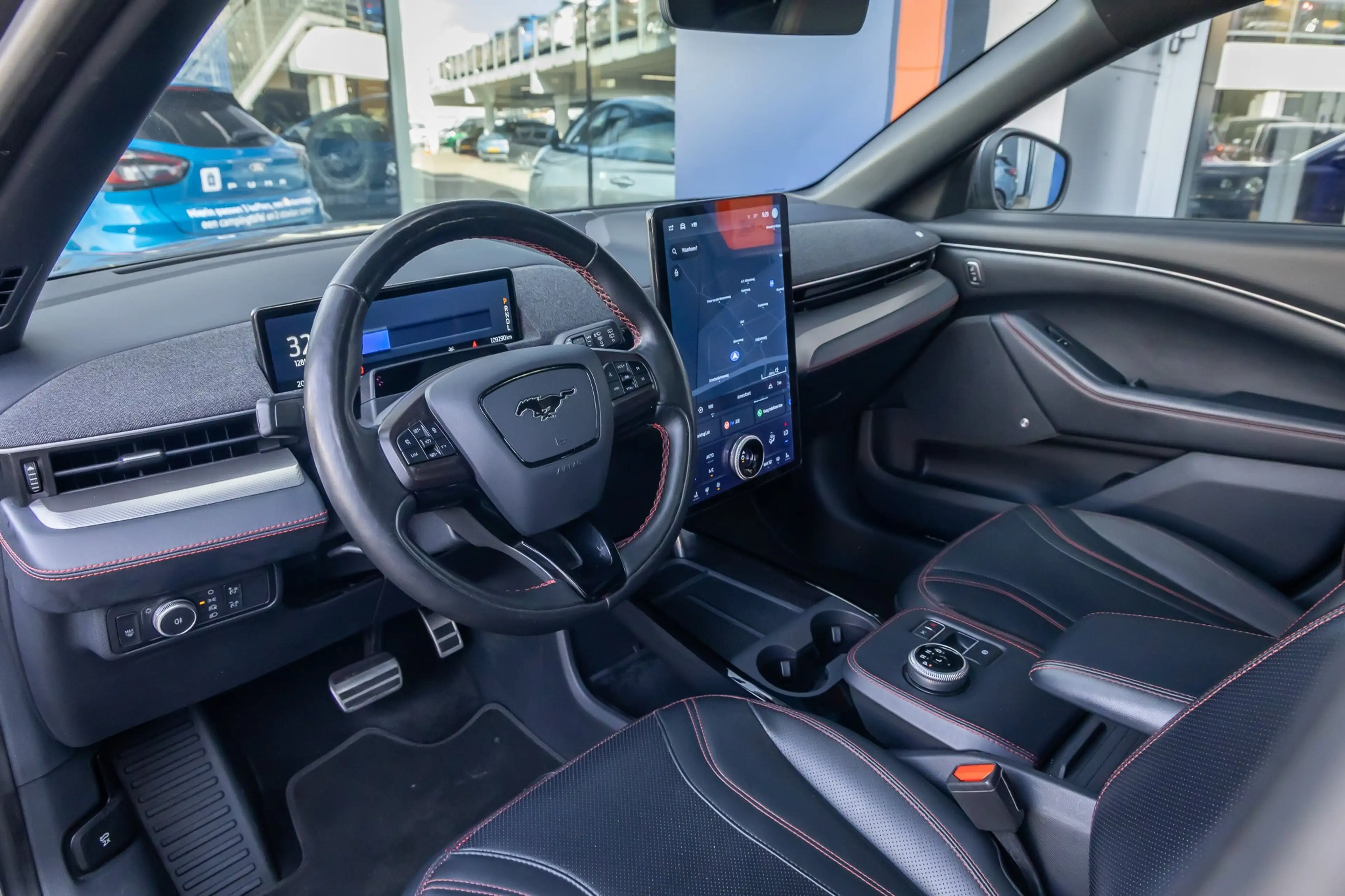Ford Mustang Mach-E Extended First Edition AWD 98 kWh | Adaptief Cruis — photo 14
