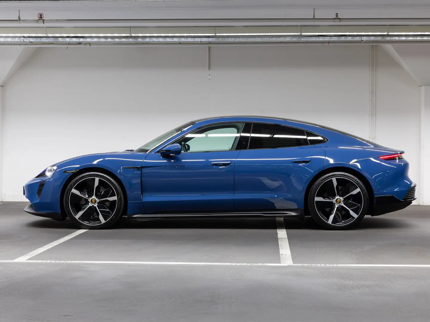 Porsche Taycan 4S Blauw - 2