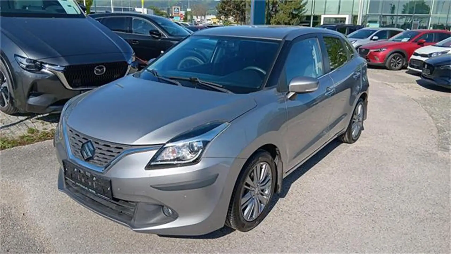 Suzuki Baleno BALENO 1.0 DITC Flash Aut. Silber - 1
