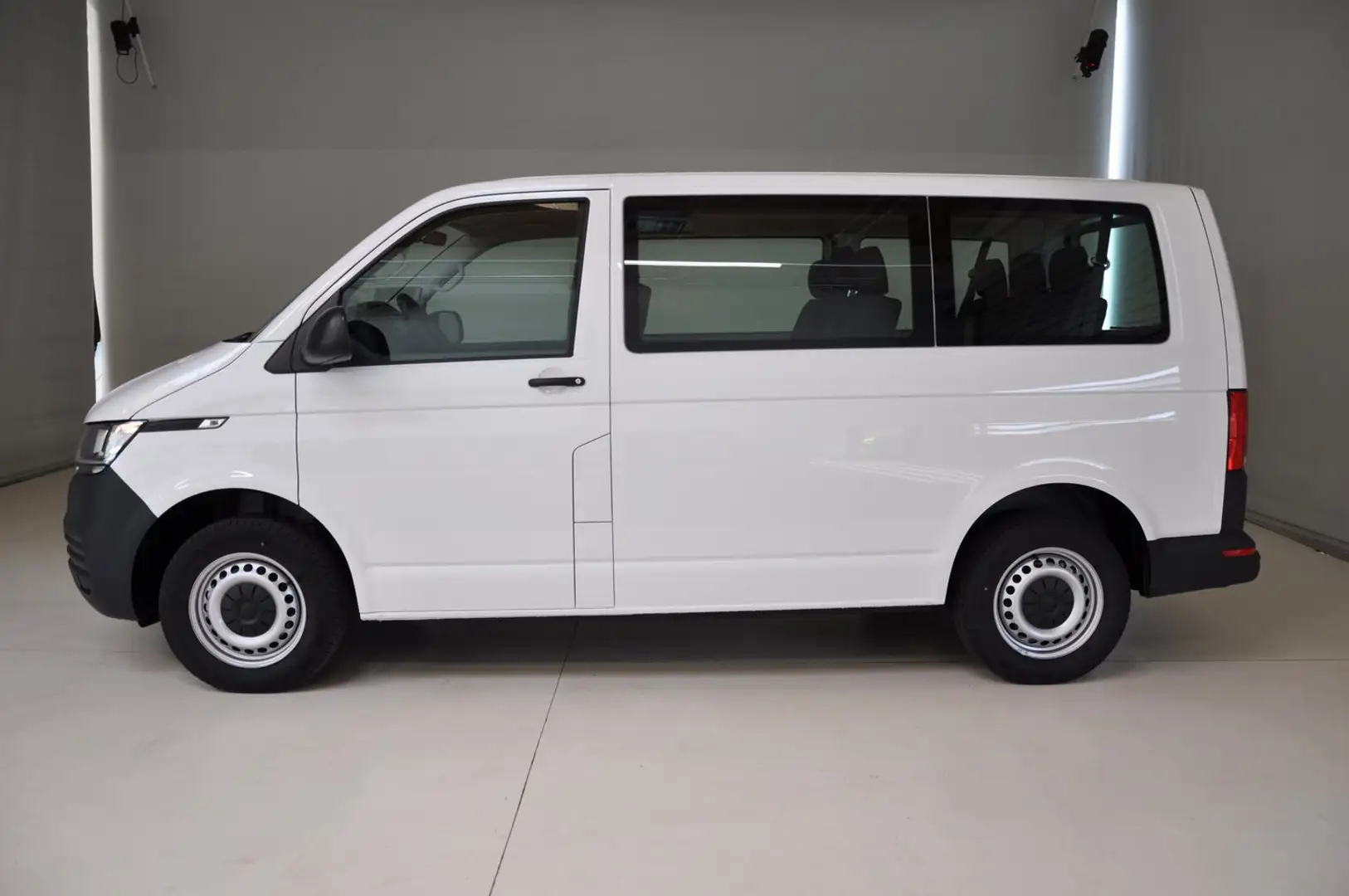 Volkswagen T6.1 Transporter Kombi TDI Blanc - 2