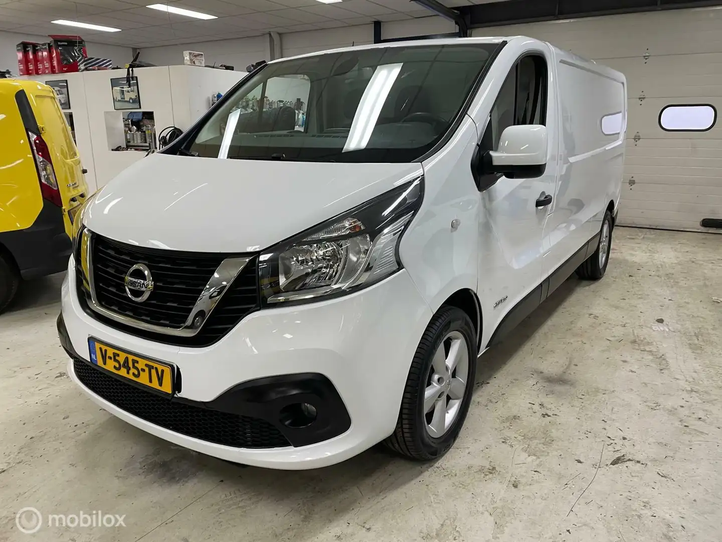 Nissan NV300 bestel 1.6 dCi 120 L2H1 121.000 km met NAP Wit - 2