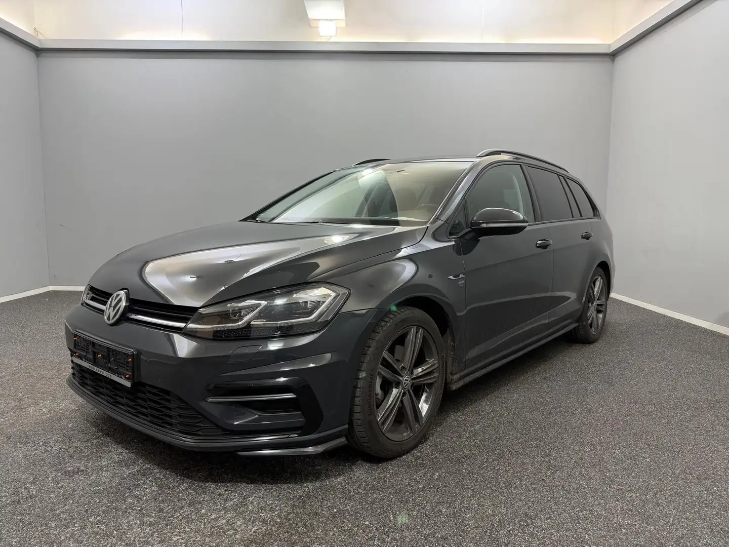 Volkswagen Golf 1.5 TSI DSG R - LINE / EXCLUSIVE*ACC Grau - 1