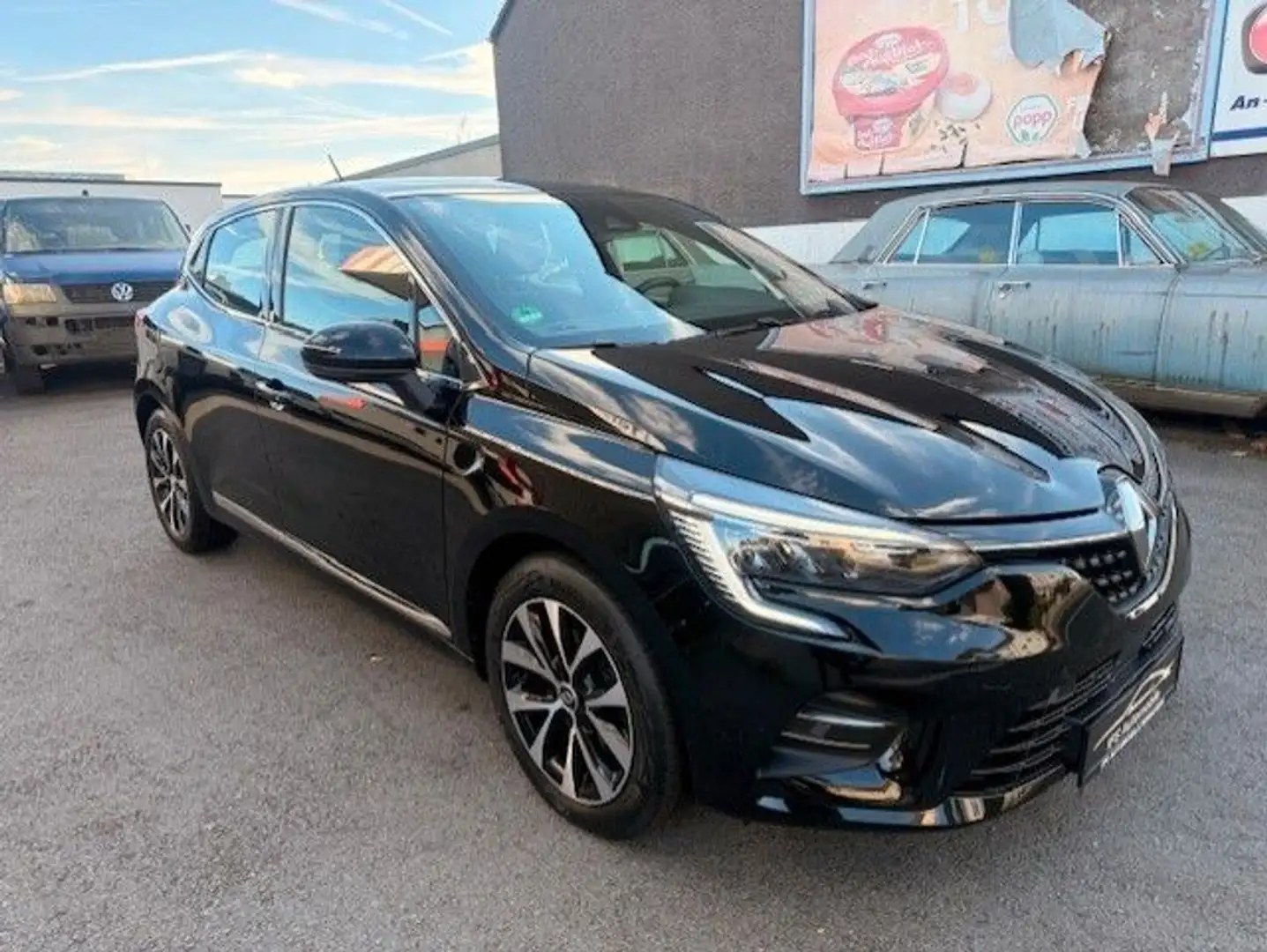 Renault Clio V Intens*LED*TEMPOMAT*CARPLAY*LNKRDHZNG Noir - 1