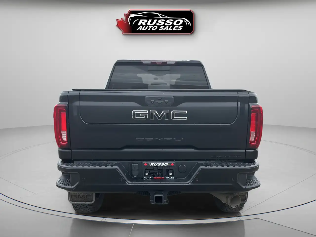 GMC Sierra 3500HD снимка GMC Sierra 3500HD
