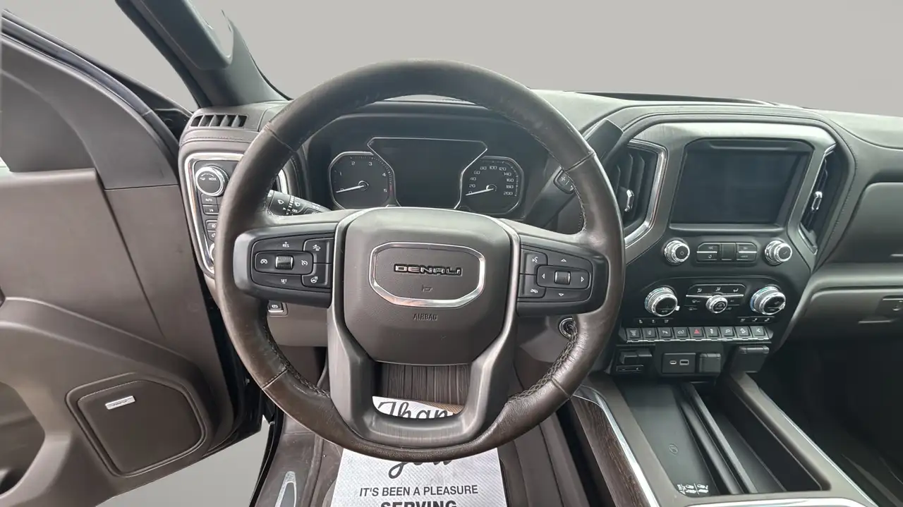 GMC Sierra 3500HD снимка GMC Sierra 3500HD