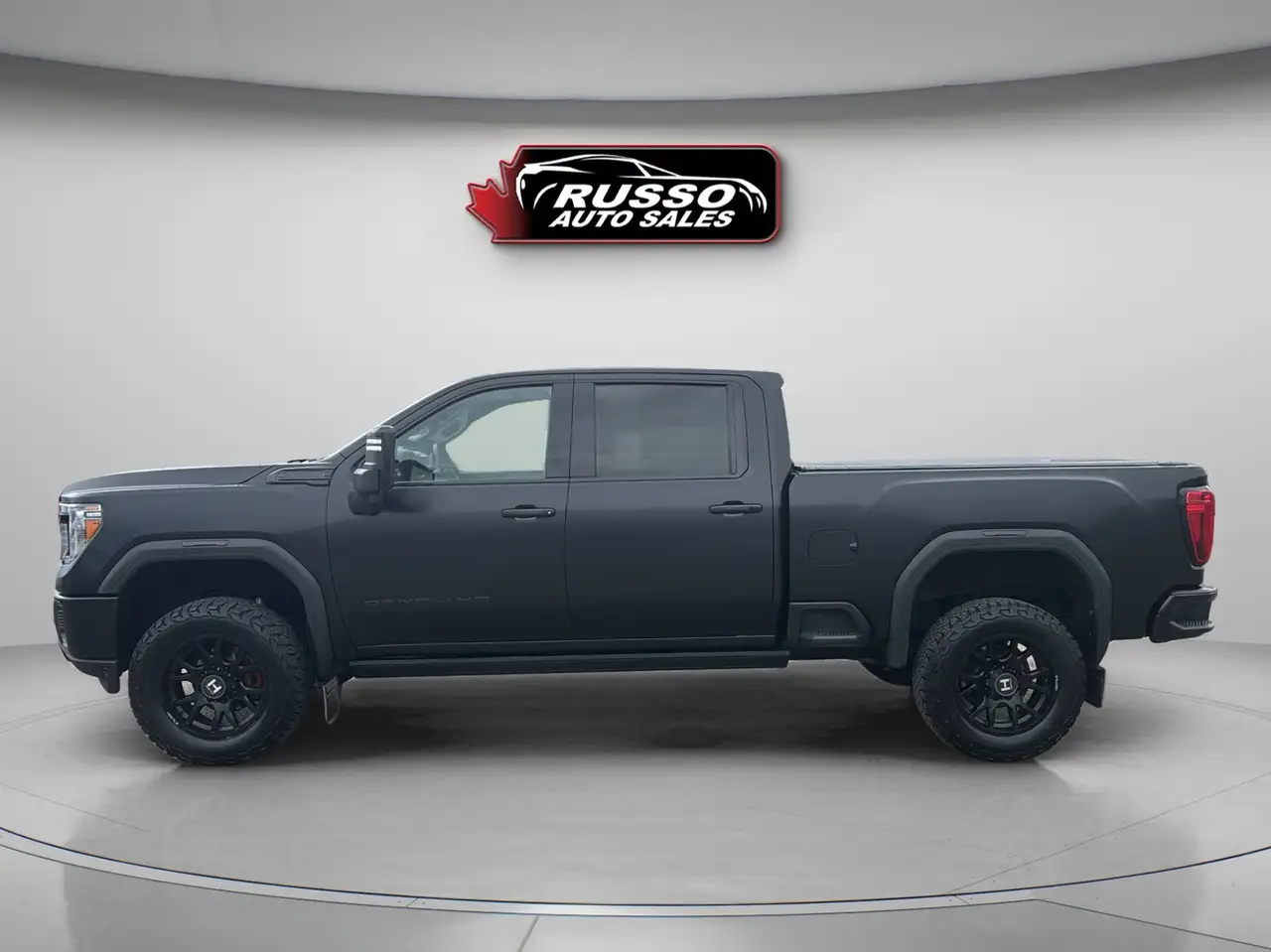 GMC Sierra 3500HD снимка GMC Sierra 3500HD
