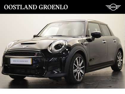 MINI Cooper S Hatchback Classic Automaat / Premium Go Pakket / S