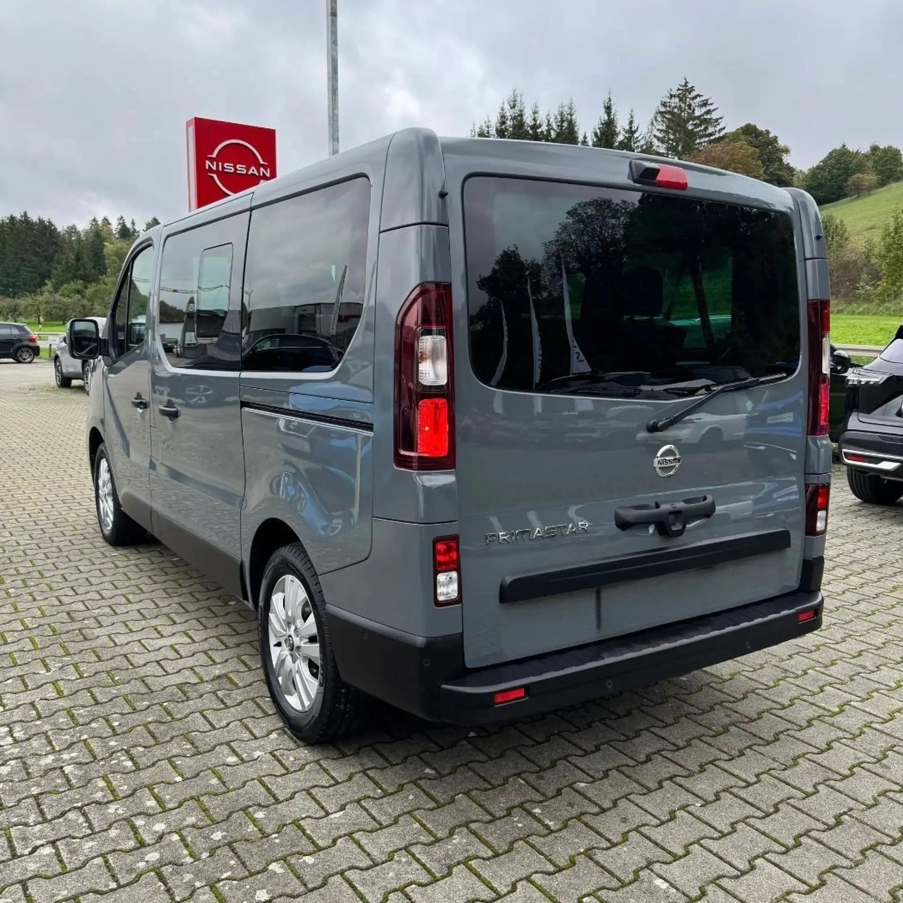 Nissan Primastar Kombi9 L1H1 2,8t dCi170 9AT TEKNA LM — photo 3