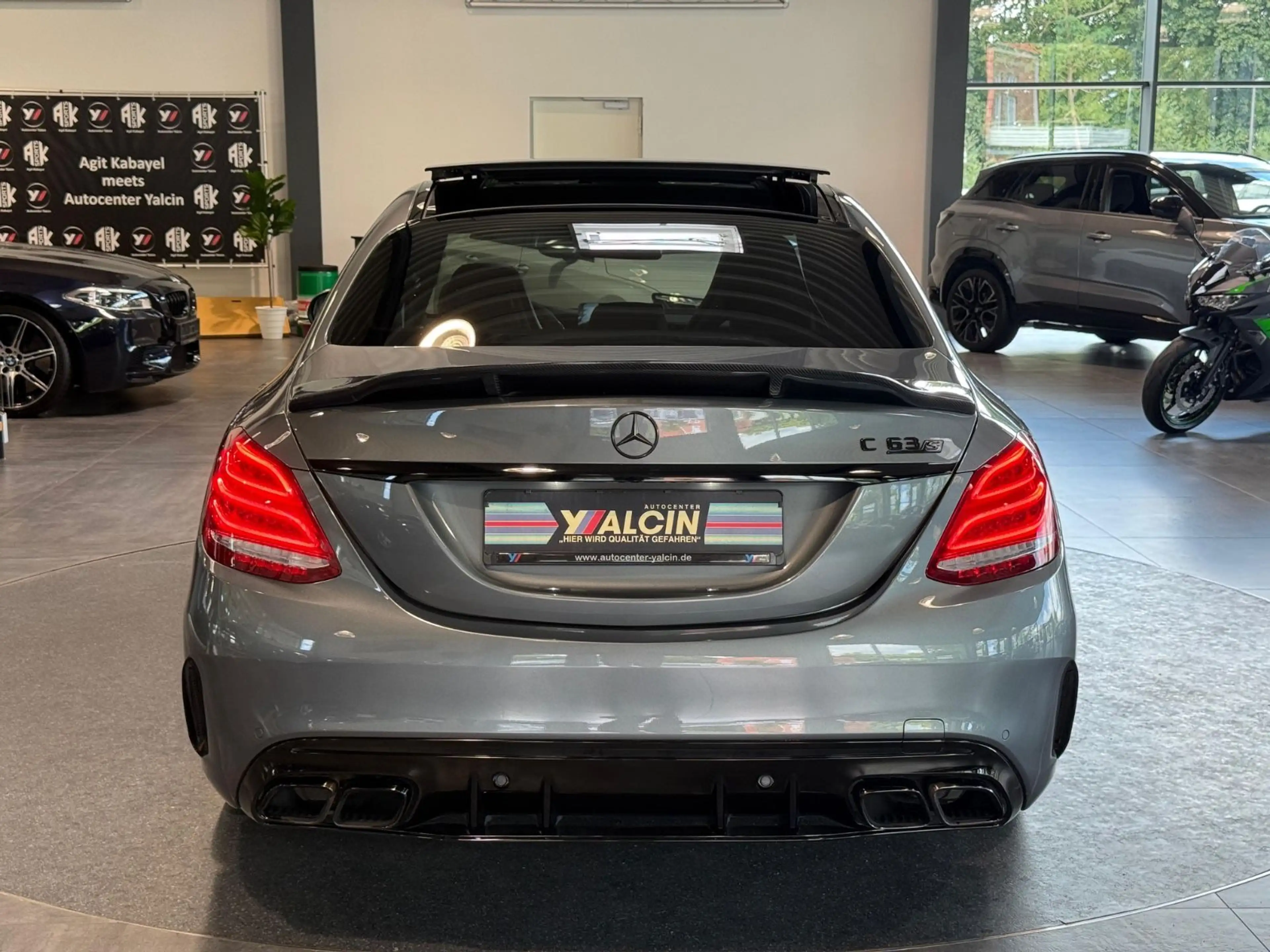 Mercedes-Benz C 63 AMG C 63 S AMG BURM./NIGHT/PANO/290 km/h/S-SITZE — photo 6