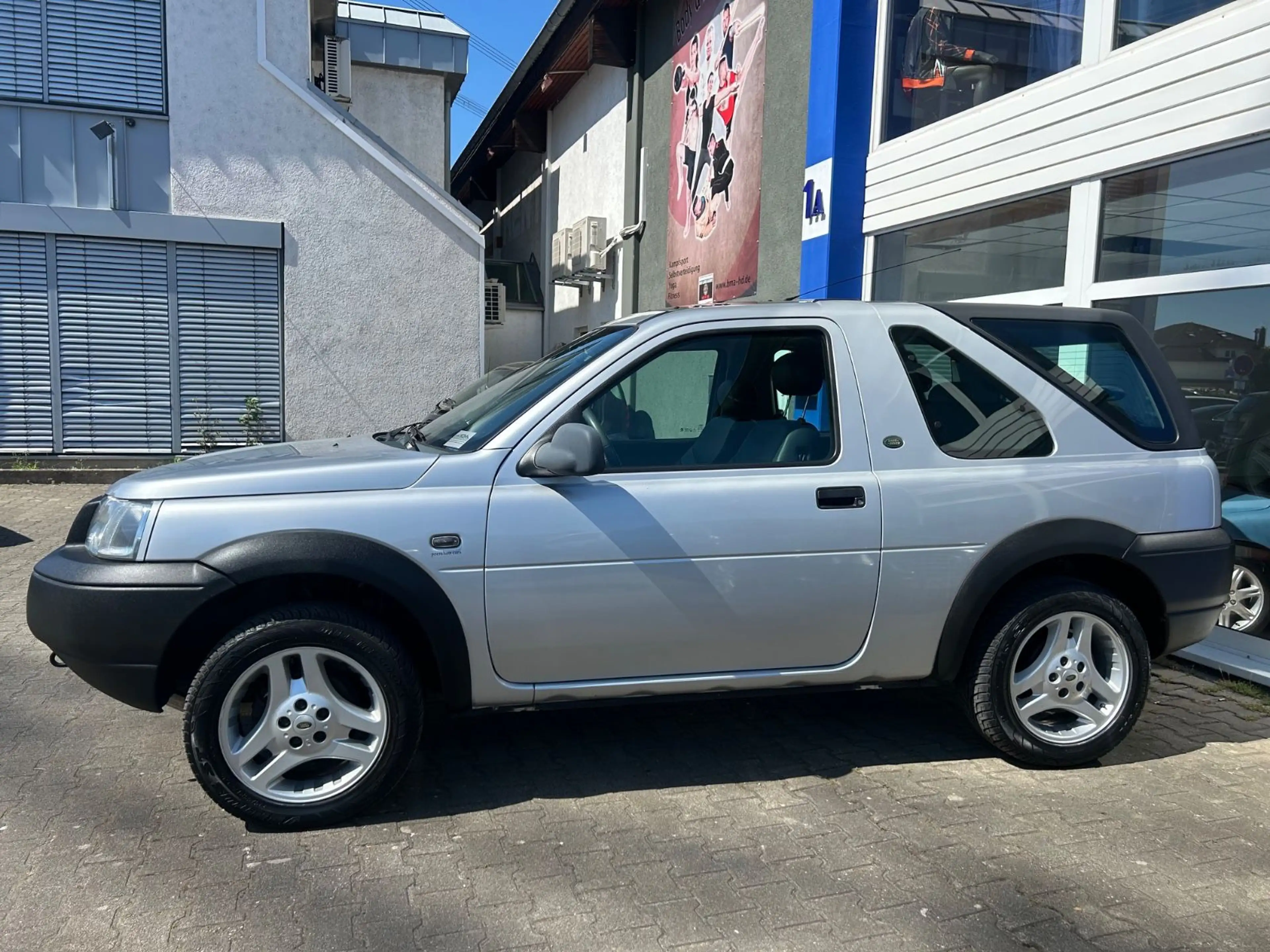 Land Rover Freelander V6 Hardback Steptronic 4x4 — photo 9