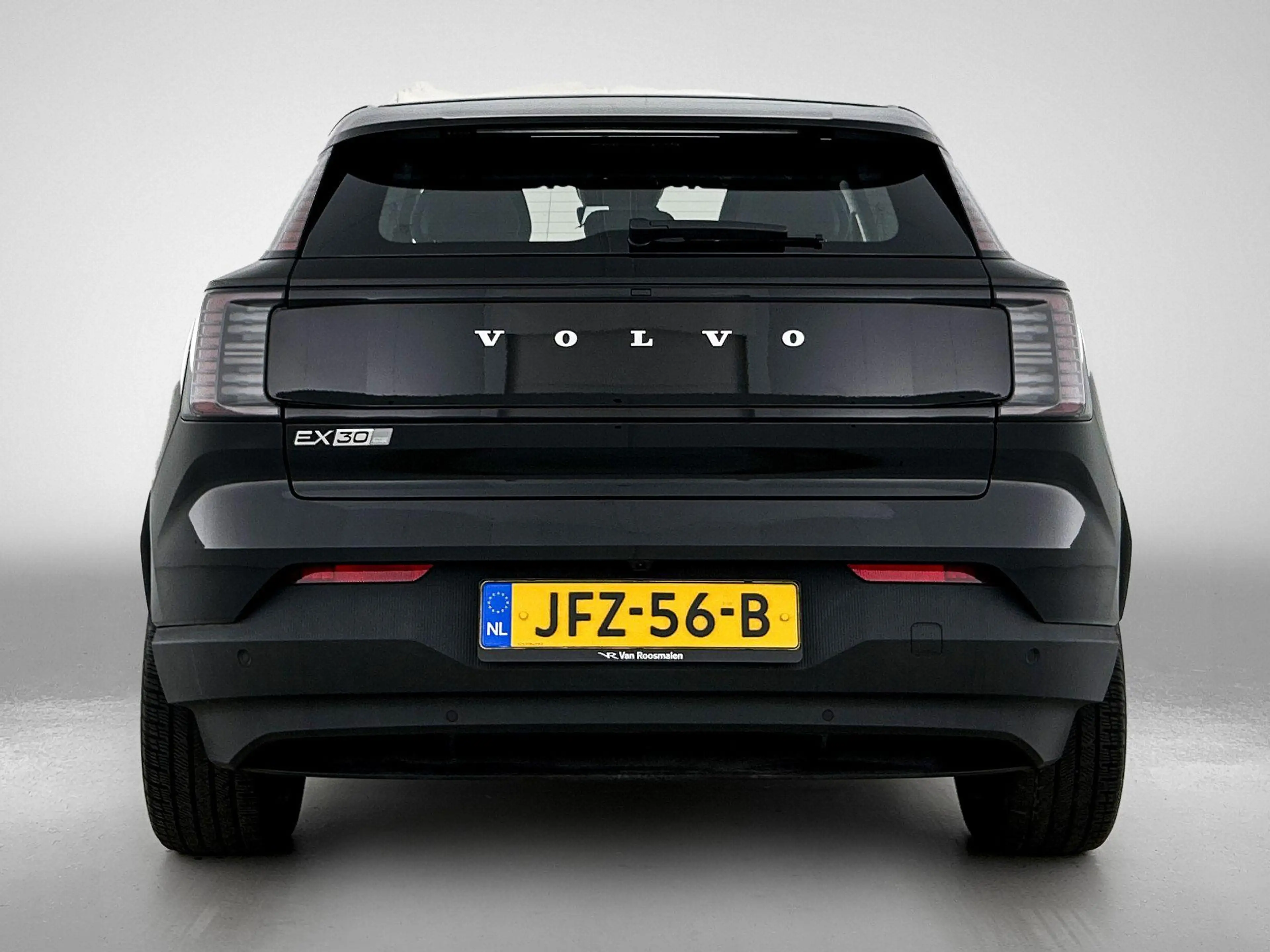 Volvo EX30 Single Motor Extended Range Plus 69 kWh | Stoelver — photo 3