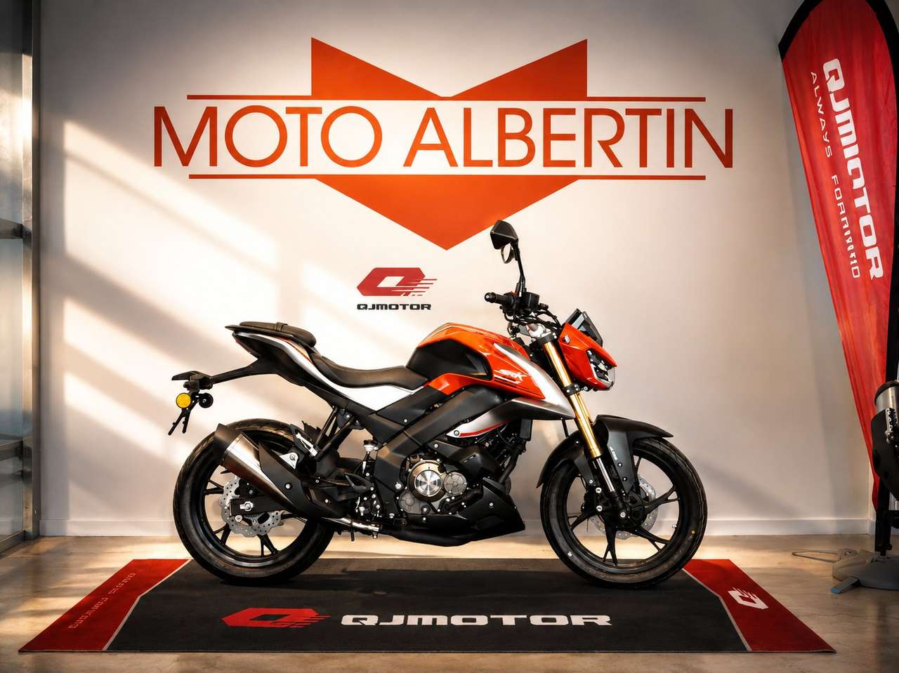 QJ Motor SRK 125 S