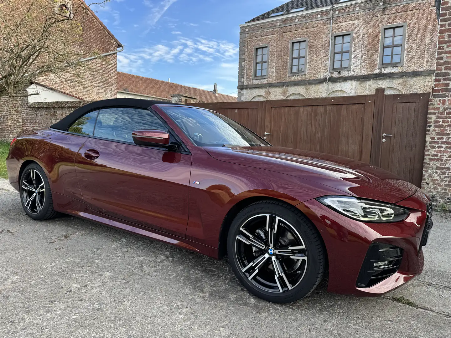 BMW 420 iAS Cabrio *WIDE SCREEN*M-PACK*PRETE A IMMAT Mauve - 2