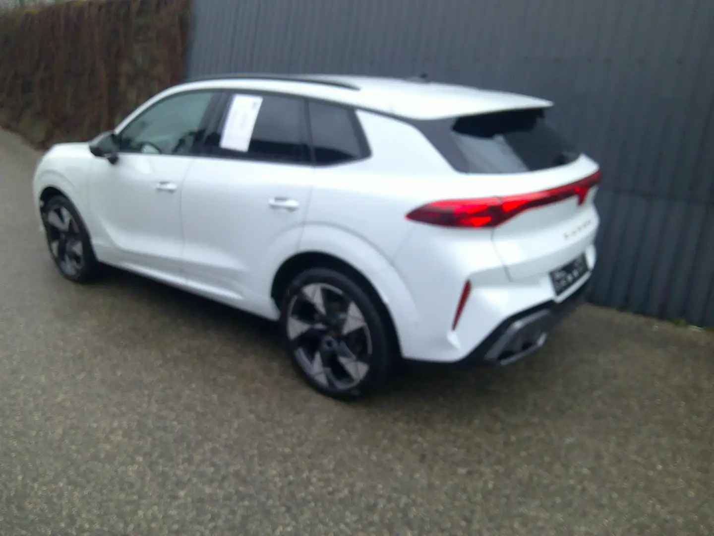 CUPRA Terramar e-HYBRID 204 PS DSG Weiß - 2