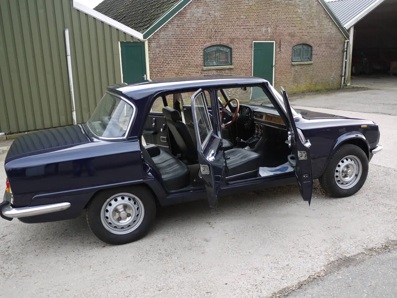 Alfa Romeo Giulia undefined, foto 10