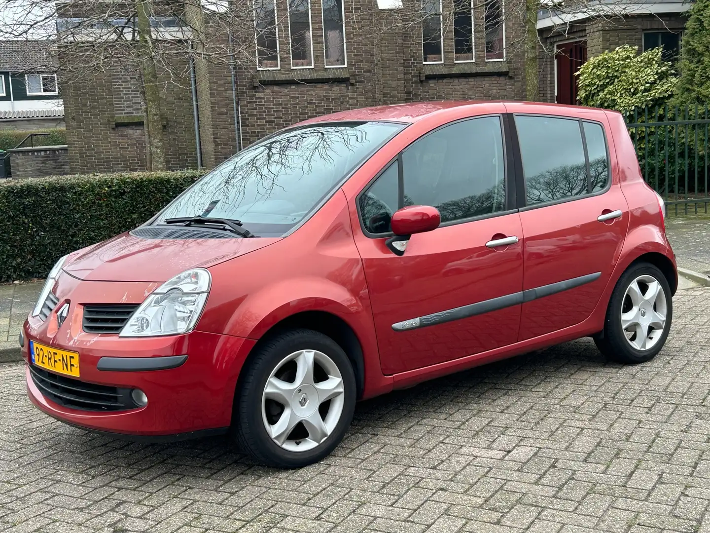 Renault Modus 1.6-16V Privilège Luxe 2005 cruise control! hoge i Rood - 1