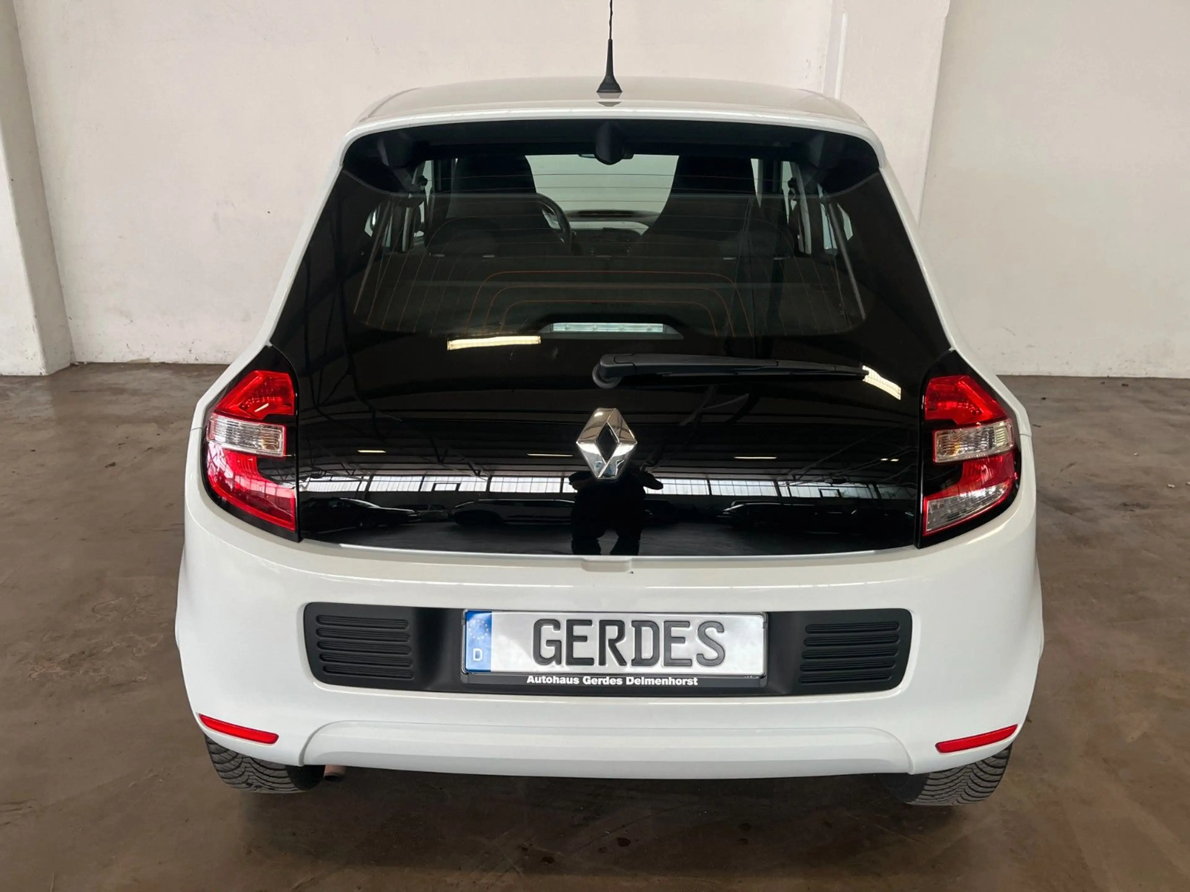 Renault Twingo Experience 1.0 SCe 70 — photo 10