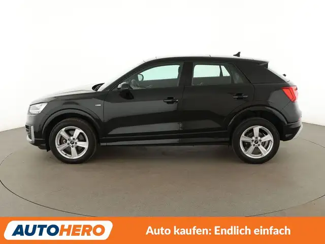 Audi Q2 view 3