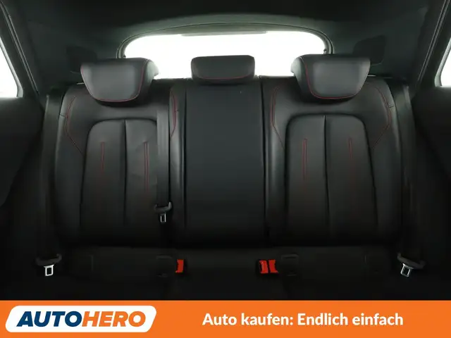 Audi Q2 view 15