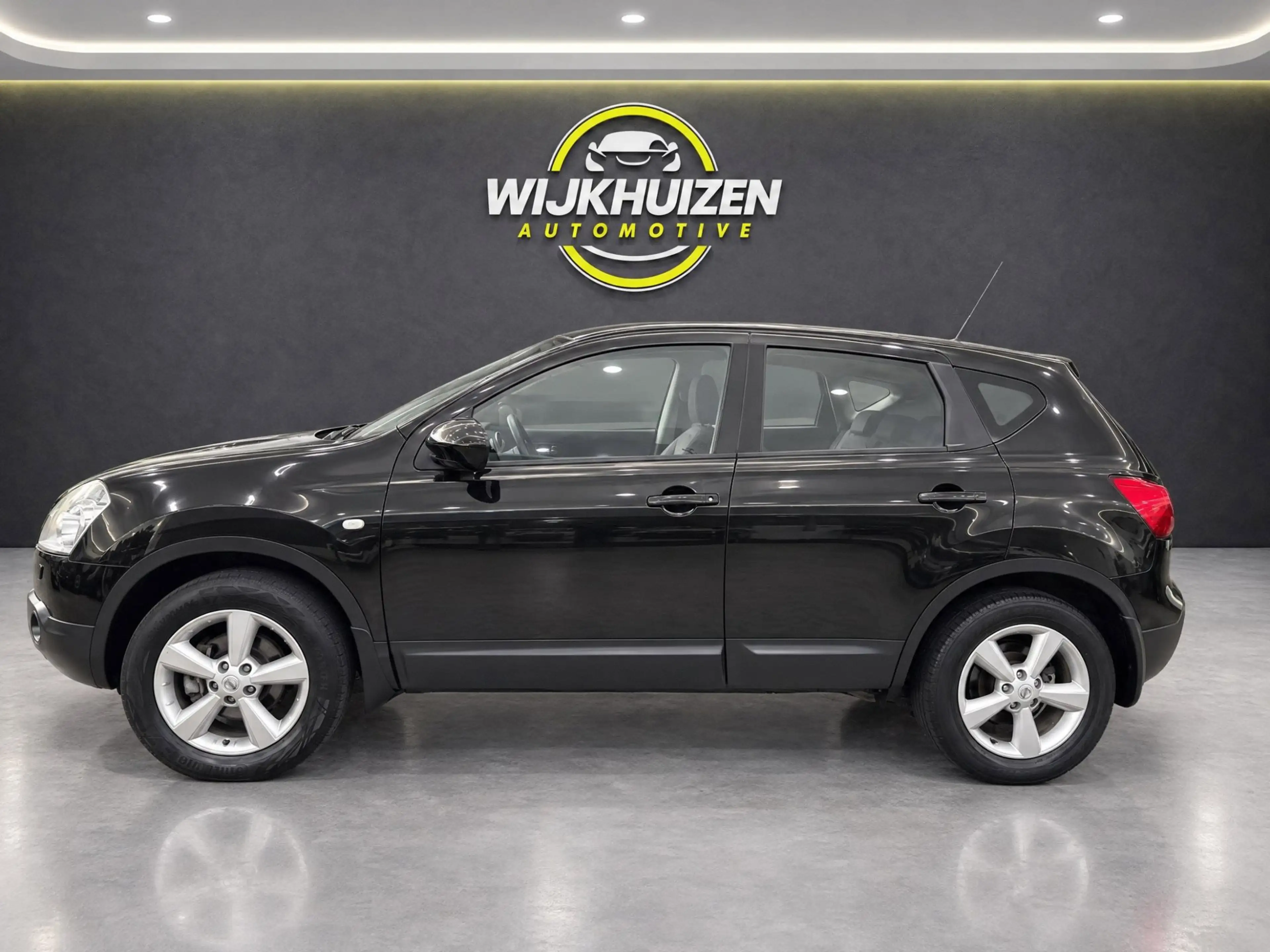 Nissan Qashqai 2.0 Tekna met Panorama dak !!! Leder !!! Camera !! — photo 8
