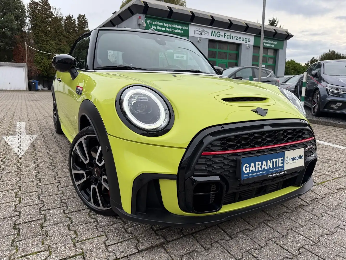 MINI John Cooper Works Cabrio TRIM SONDERFARBE Galben - 2