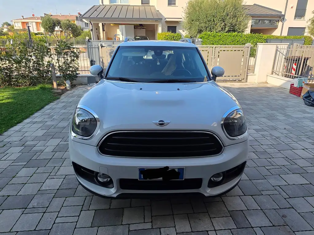 Mini One D Countryman 2017 из Европы — купить под ключ