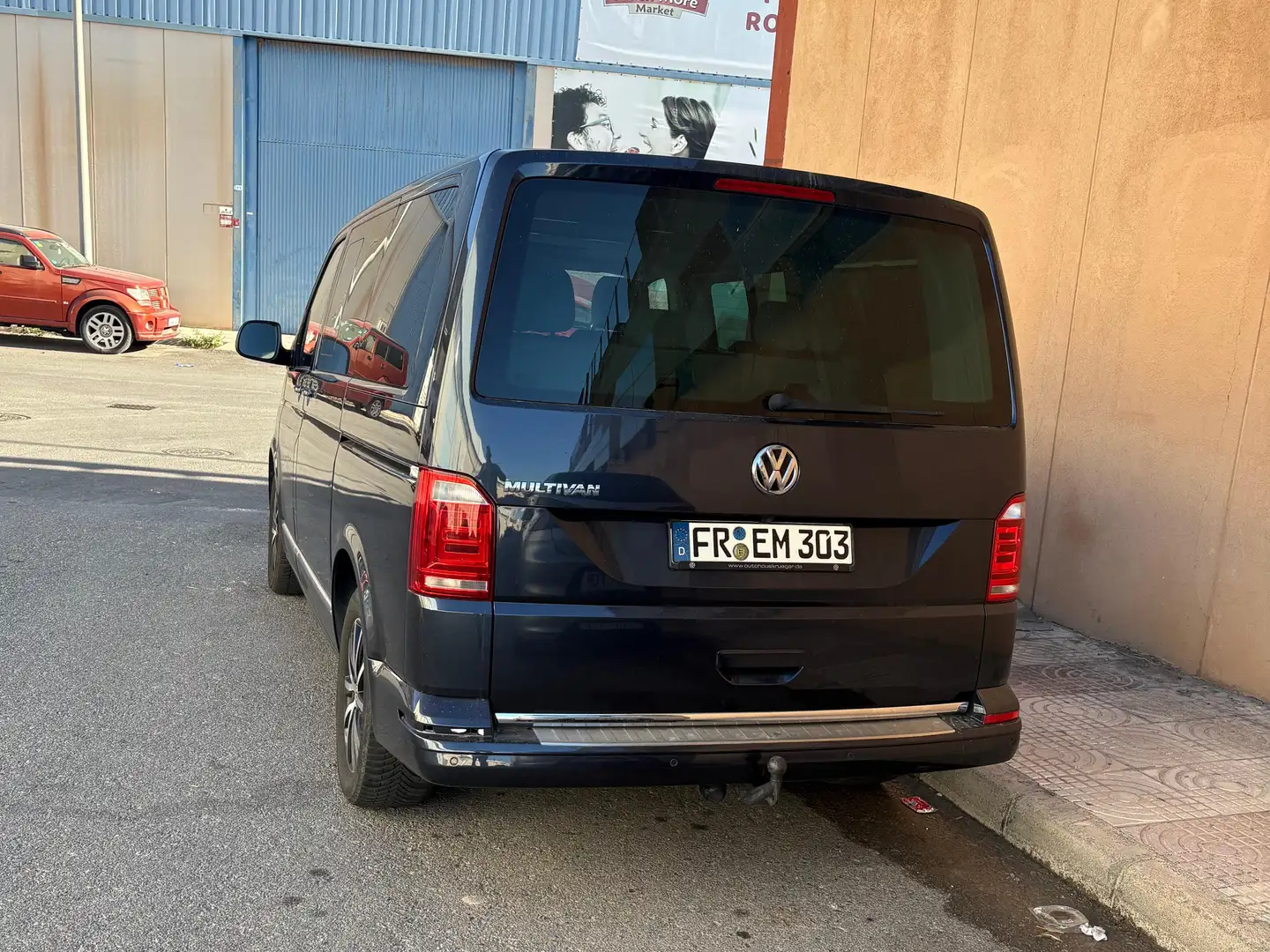 Volkswagen T6 Multivan Multivan 2.0TDI BMT Larga Premium DSG 146kW Premium Azul - 2