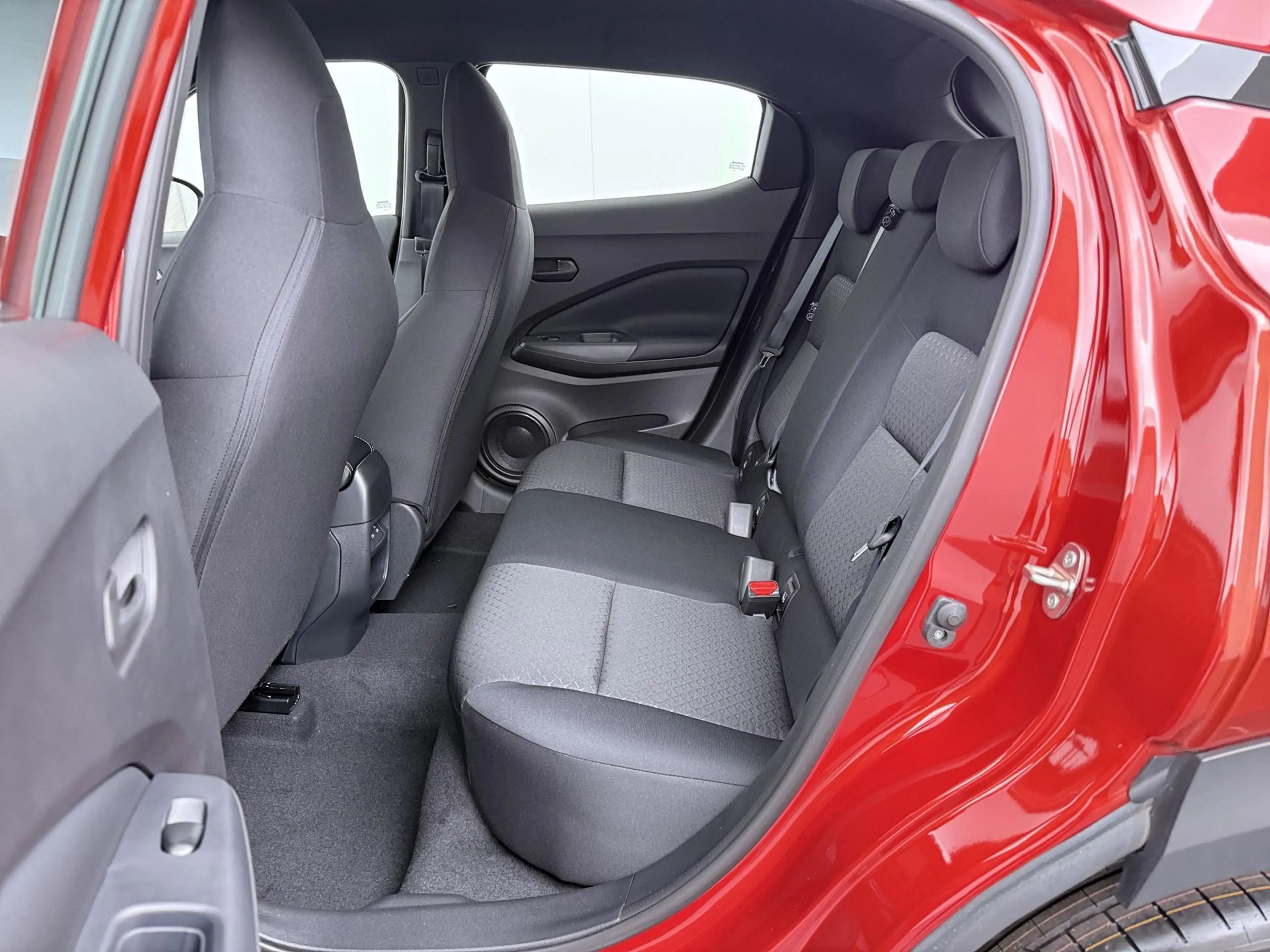 Nissan Juke 1.6 Hybrid N-Connecta | €3.000,- voorraadkorting! — photo 14