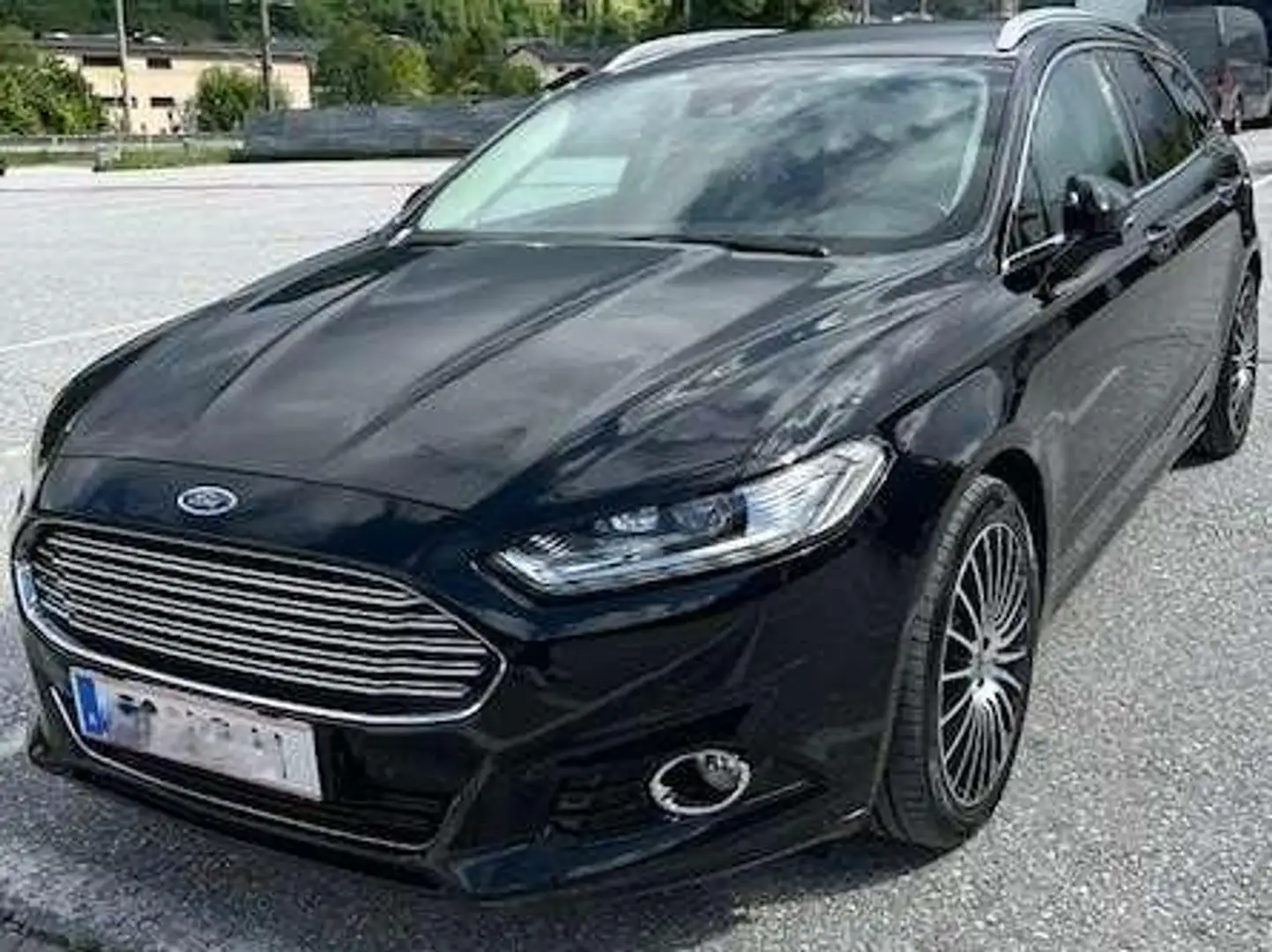 Ford Mondeo Mondeo Traveller Titanium 2,0 TDCi AWD Start/Stop Titanium Schwarz - 1